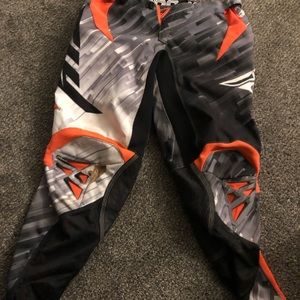 Fly Riding Gear. Jersey and pants